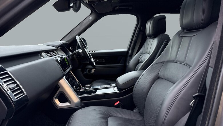 Land Rover Range Rover 2.0 P400e Westminster Black 4dr Auto Estate